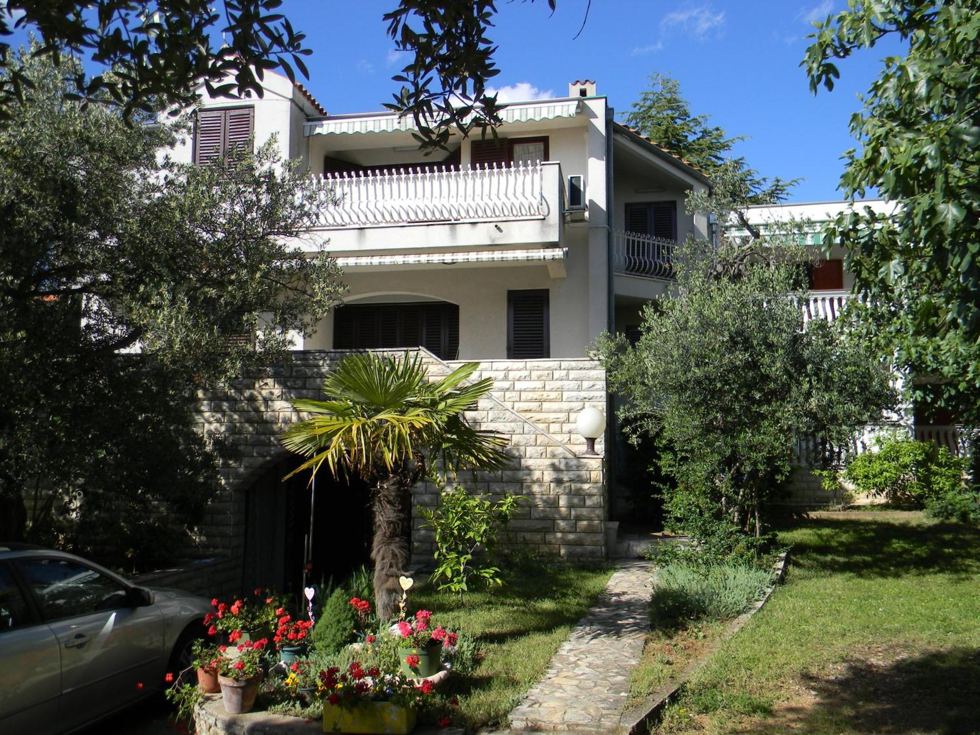 Apartmani Maver Sveti Filip i Jakov Exterior photo